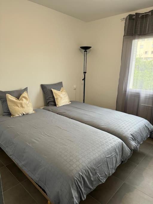 Bel Appartement Neuf, Bien Situe Carcassonne Exterior foto